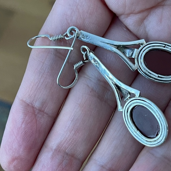 Solid sterling silver and natural carnelian drop earrings - Picture 7 of 7